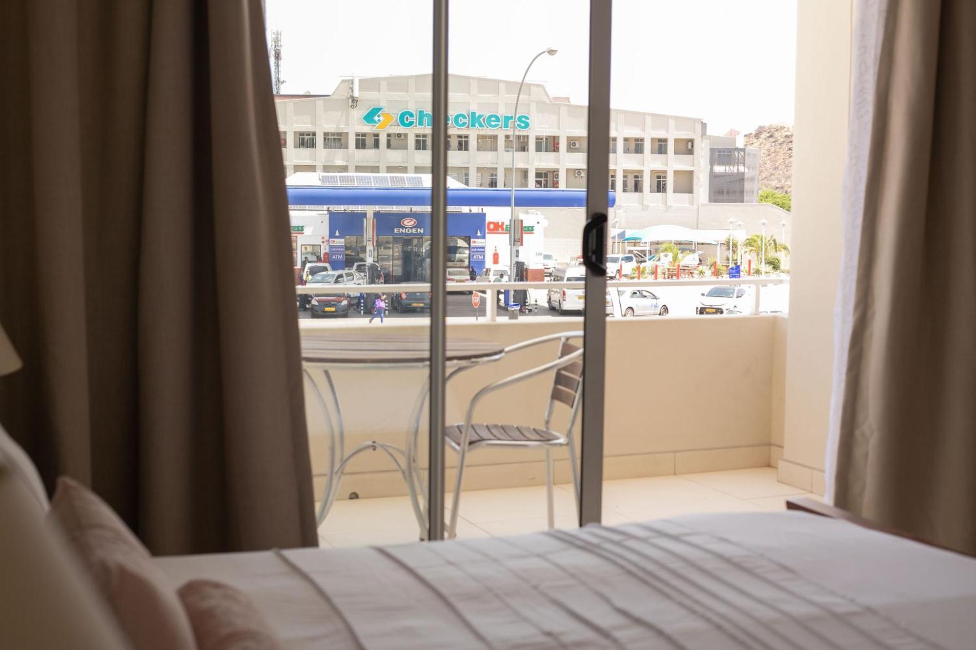 Urban Oasis Apartments At Hidas Windhoek Dış mekan fotoğraf